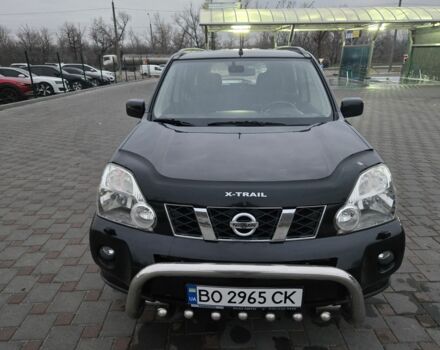 Чорний Ніссан ІксТрейл, об'ємом двигуна 2 л та пробігом 200 тис. км за 10300 $, фото 1 на Automoto.ua