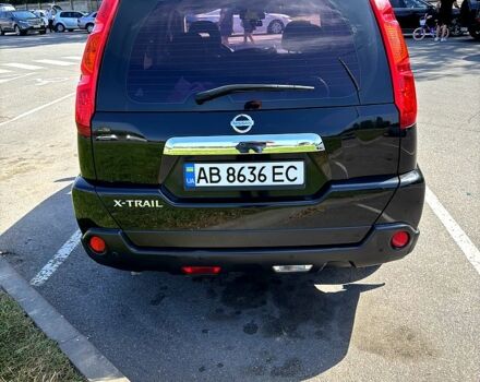 Черный Ниссан ИксТрейл, объемом двигателя 2.5 л и пробегом 199 тыс. км за 8800 $, фото 1 на Automoto.ua