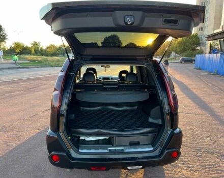 Чорний Ніссан ІксТрейл, об'ємом двигуна 2.5 л та пробігом 223 тис. км за 9172 $, фото 6 на Automoto.ua