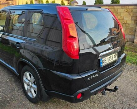 Черный Ниссан ИксТрейл, объемом двигателя 2 л и пробегом 230 тыс. км за 9000 $, фото 3 на Automoto.ua