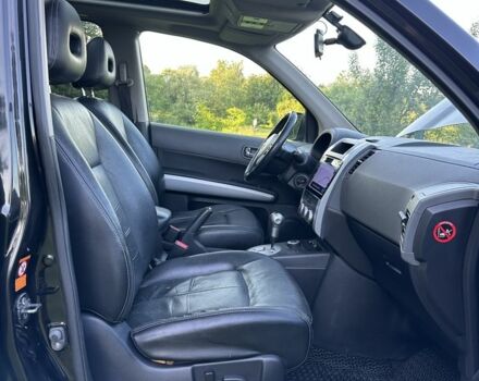 Чорний Ніссан ІксТрейл, об'ємом двигуна 2.5 л та пробігом 238 тис. км за 9500 $, фото 6 на Automoto.ua