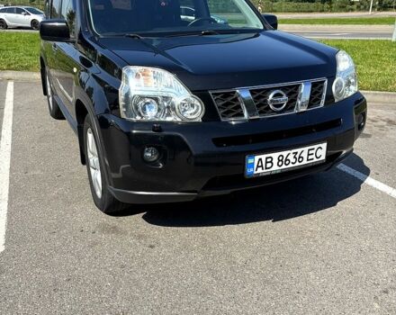 Черный Ниссан ИксТрейл, объемом двигателя 2.5 л и пробегом 199 тыс. км за 8800 $, фото 3 на Automoto.ua