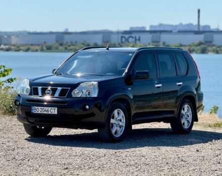 Черный Ниссан ИксТрейл, объемом двигателя 2.5 л и пробегом 170 тыс. км за 8500 $, фото 1 на Automoto.ua