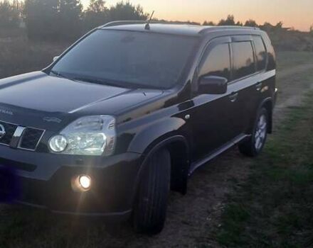 Черный Ниссан ИксТрейл, объемом двигателя 2 л и пробегом 182 тыс. км за 9300 $, фото 24 на Automoto.ua