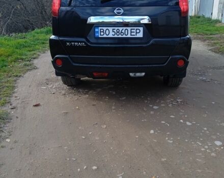 Чорний Ніссан ІксТрейл, об'ємом двигуна 2 л та пробігом 154 тис. км за 8880 $, фото 4 на Automoto.ua