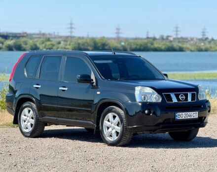 Черный Ниссан ИксТрейл, объемом двигателя 2.5 л и пробегом 170 тыс. км за 8500 $, фото 3 на Automoto.ua