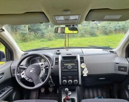 Чорний Ніссан ІксТрейл, об'ємом двигуна 0 л та пробігом 240 тис. км за 2800 $, фото 3 на Automoto.ua