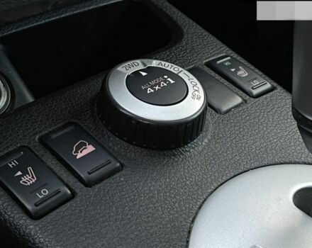 Черный Ниссан ИксТрейл, объемом двигателя 2 л и пробегом 242 тыс. км за 9300 $, фото 12 на Automoto.ua