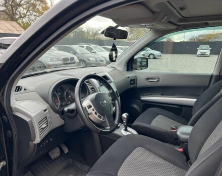 Черный Ниссан ИксТрейл, объемом двигателя 2 л и пробегом 148 тыс. км за 10750 $, фото 10 на Automoto.ua