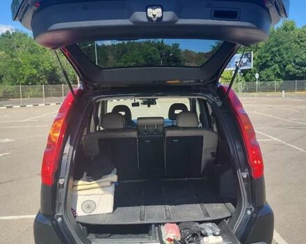 Чорний Ніссан ІксТрейл, об'ємом двигуна 2.49 л та пробігом 240 тис. км за 8700 $, фото 4 на Automoto.ua