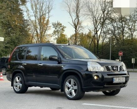 Черный Ниссан ИксТрейл, объемом двигателя 2 л и пробегом 242 тыс. км за 9300 $, фото 2 на Automoto.ua