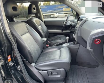 Черный Ниссан ИксТрейл, объемом двигателя 2 л и пробегом 242 тыс. км за 9300 $, фото 15 на Automoto.ua