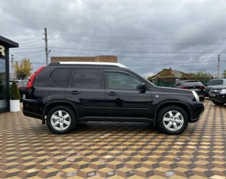 Черный Ниссан ИксТрейл, объемом двигателя 2 л и пробегом 148 тыс. км за 10750 $, фото 2 на Automoto.ua