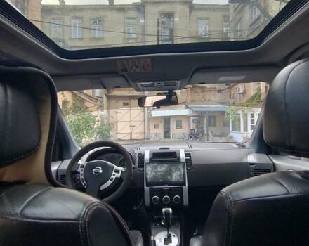 Черный Ниссан ИксТрейл, объемом двигателя 25 л и пробегом 213 тыс. км за 9725 $, фото 1 на Automoto.ua