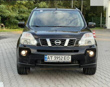 Черный Ниссан ИксТрейл, объемом двигателя 2 л и пробегом 242 тыс. км за 9300 $, фото 3 на Automoto.ua