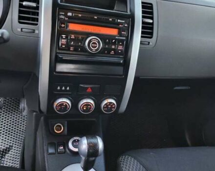 Черный Ниссан ИксТрейл, объемом двигателя 2 л и пробегом 284 тыс. км за 8500 $, фото 5 на Automoto.ua