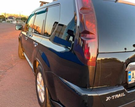Чорний Ніссан ІксТрейл, об'ємом двигуна 2.5 л та пробігом 223 тис. км за 9172 $, фото 2 на Automoto.ua