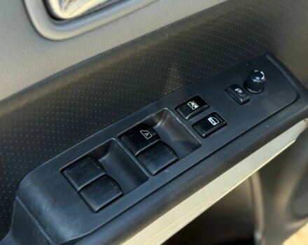 Черный Ниссан ИксТрейл, объемом двигателя 2.5 л и пробегом 170 тыс. км за 8500 $, фото 13 на Automoto.ua