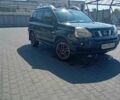 Черный Ниссан ИксТрейл, объемом двигателя 2 л и пробегом 192 тыс. км за 9500 $, фото 4 на Automoto.ua