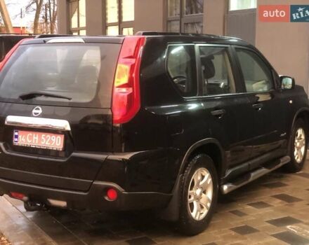 Чорний Ніссан ІксТрейл, об'ємом двигуна 2 л та пробігом 223 тис. км за 8999 $, фото 9 на Automoto.ua