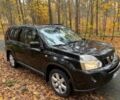 Черный Ниссан ИксТрейл, объемом двигателя 2.2 л и пробегом 232 тыс. км за 3200 $, фото 1 на Automoto.ua