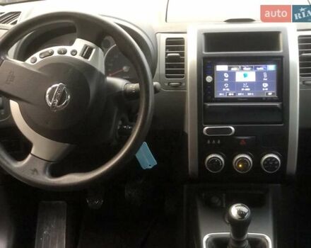 Чорний Ніссан ІксТрейл, об'ємом двигуна 2 л та пробігом 223 тис. км за 8999 $, фото 10 на Automoto.ua