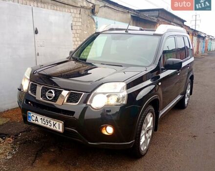 Черный Ниссан ИксТрейл, объемом двигателя 2 л и пробегом 238 тыс. км за 10500 $, фото 9 на Automoto.ua