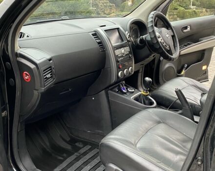 Чорний Ніссан ІксТрейл, об'ємом двигуна 2 л та пробігом 162 тис. км за 4950 $, фото 10 на Automoto.ua