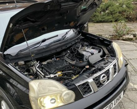 Чорний Ніссан ІксТрейл, об'ємом двигуна 2 л та пробігом 162 тис. км за 4950 $, фото 13 на Automoto.ua