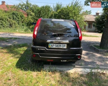 Черный Ниссан ИксТрейл, объемом двигателя 2.49 л и пробегом 343 тыс. км за 8500 $, фото 6 на Automoto.ua