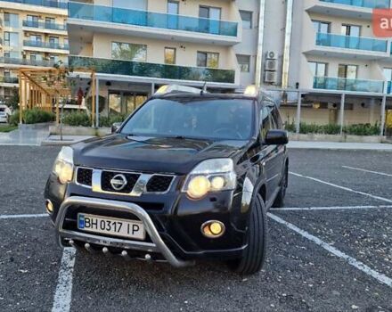 Чорний Ніссан ІксТрейл, об'ємом двигуна 2 л та пробігом 179 тис. км за 12500 $, фото 2 на Automoto.ua