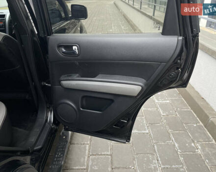 Черный Ниссан ИксТрейл, объемом двигателя 2 л и пробегом 169 тыс. км за 10900 $, фото 26 на Automoto.ua