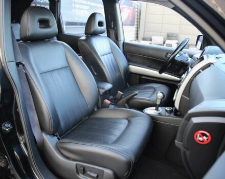 Черный Ниссан ИксТрейл, объемом двигателя 2 л и пробегом 213 тыс. км за 11999 $, фото 9 на Automoto.ua