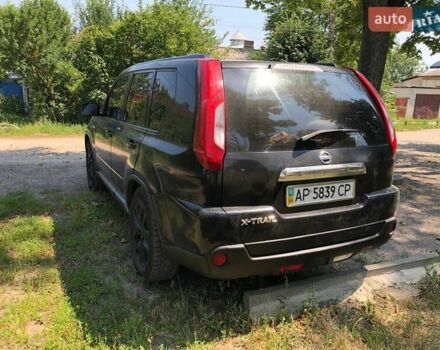 Черный Ниссан ИксТрейл, объемом двигателя 2.49 л и пробегом 343 тыс. км за 8500 $, фото 5 на Automoto.ua