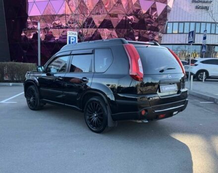 Чорний Ніссан ІксТрейл, об'ємом двигуна 2.4 л та пробігом 252 тис. км за 9990 $, фото 4 на Automoto.ua