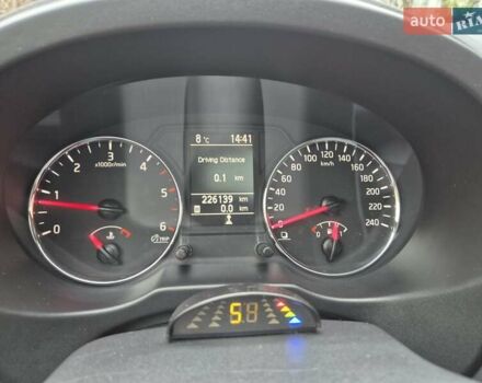 Чорний Ніссан ІксТрейл, об'ємом двигуна 2 л та пробігом 226 тис. км за 12300 $, фото 1 на Automoto.ua