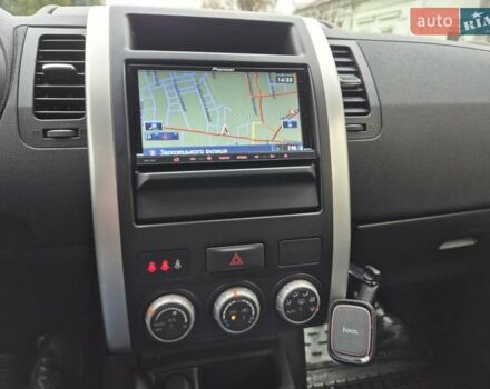 Чорний Ніссан ІксТрейл, об'ємом двигуна 2 л та пробігом 226 тис. км за 12300 $, фото 19 на Automoto.ua