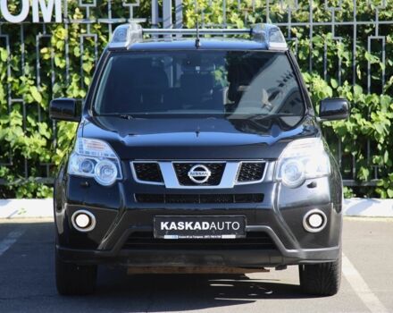 Черный Ниссан ИксТрейл, объемом двигателя 2 л и пробегом 213 тыс. км за 11999 $, фото 1 на Automoto.ua