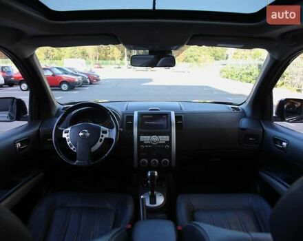 Черный Ниссан ИксТрейл, объемом двигателя 2 л и пробегом 213 тыс. км за 11999 $, фото 11 на Automoto.ua