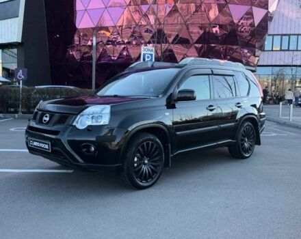 Чорний Ніссан ІксТрейл, об'ємом двигуна 2.4 л та пробігом 252 тис. км за 9990 $, фото 2 на Automoto.ua