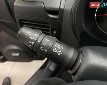 Чорний Ніссан ІксТрейл, об'ємом двигуна 2 л та пробігом 54 тис. км за 15490 $, фото 25 на Automoto.ua