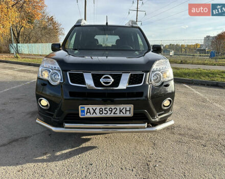 Чорний Ніссан ІксТрейл, об'ємом двигуна 2 л та пробігом 125 тис. км за 12999 $, фото 8 на Automoto.ua