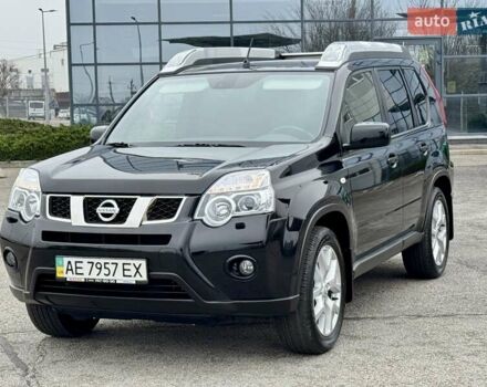 Черный Ниссан ИксТрейл, объемом двигателя 2 л и пробегом 11 тыс. км за 18500 $, фото 7 на Automoto.ua