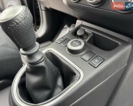 Черный Ниссан ИксТрейл, объемом двигателя 2 л и пробегом 11 тыс. км за 18500 $, фото 62 на Automoto.ua