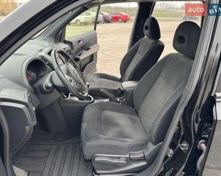 Черный Ниссан ИксТрейл, объемом двигателя 2 л и пробегом 11 тыс. км за 18500 $, фото 30 на Automoto.ua