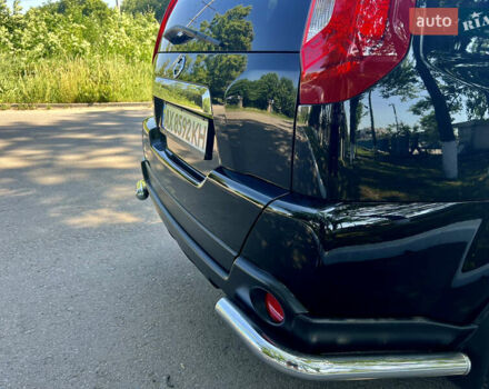 Черный Ниссан ИксТрейл, объемом двигателя 2 л и пробегом 125 тыс. км за 12300 $, фото 16 на Automoto.ua