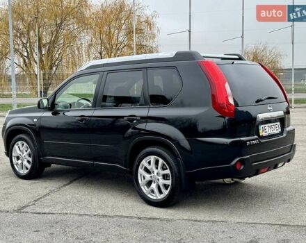 Черный Ниссан ИксТрейл, объемом двигателя 2 л и пробегом 11 тыс. км за 18500 $, фото 10 на Automoto.ua