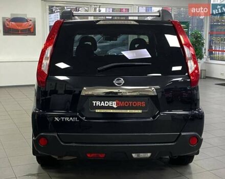 Чорний Ніссан ІксТрейл, об'ємом двигуна 2 л та пробігом 54 тис. км за 15490 $, фото 10 на Automoto.ua