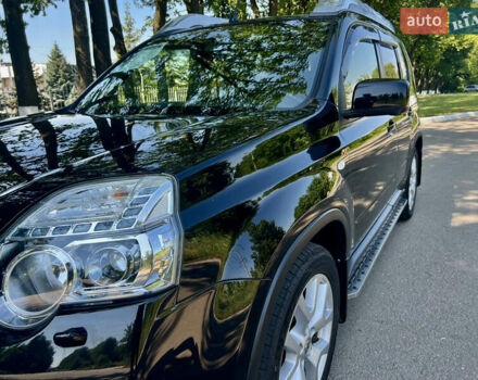 Черный Ниссан ИксТрейл, объемом двигателя 2 л и пробегом 125 тыс. км за 12300 $, фото 19 на Automoto.ua