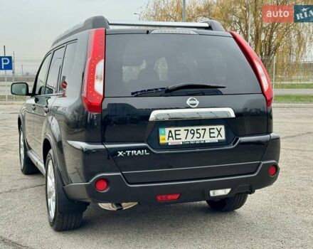 Черный Ниссан ИксТрейл, объемом двигателя 2 л и пробегом 11 тыс. км за 18500 $, фото 8 на Automoto.ua